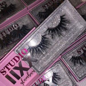 Wholesale eyelash vendors